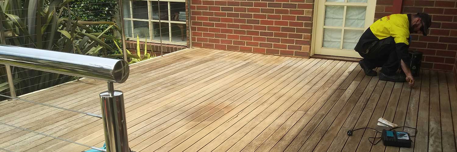 Deck Sanding
