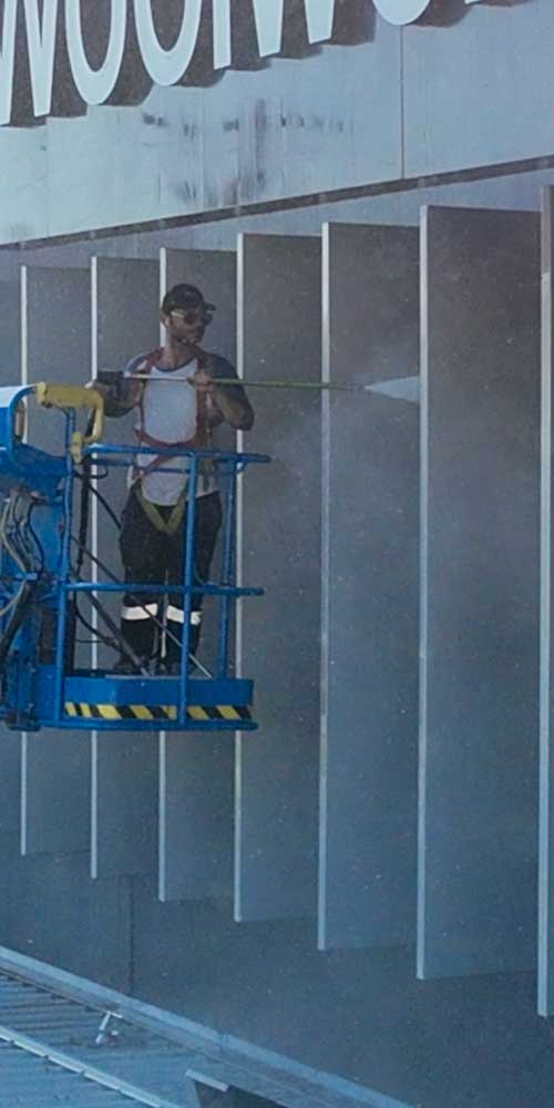 Facade Pressure Washing
