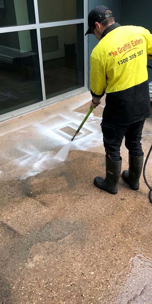 Paint Over Spray Removal – Step 2